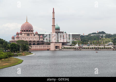 Mosquée Putra, Perdana Putra et Dataran Putra à Putrajaya Banque D'Images