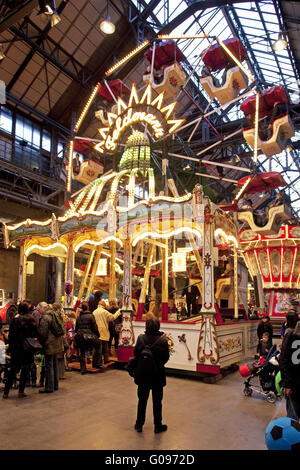 Fête foraine historique, Bochum Hall du siècle. Banque D'Images