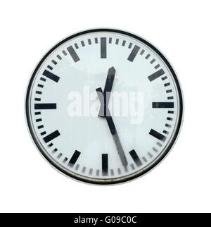 Isolement de Grungy Gare Horloge Avec clipping path Banque D'Images