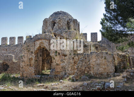 Ruines du temple dans la fortification d'Alanya Banque D'Images