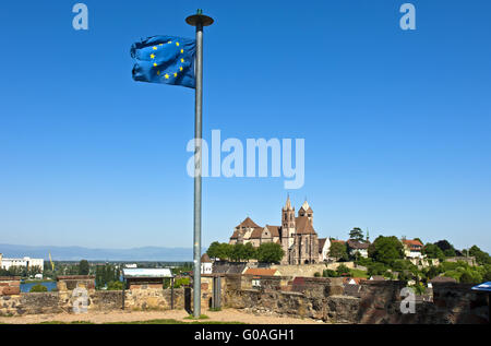 Drapeau de l'Europe sur l'Eckartsberg, Breisach Banque D'Images