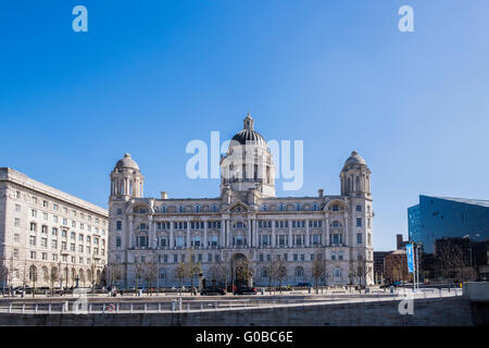 Port of Liverpool building, Pier Head, Liverpool, Merseyside, Angleterre, Royaume-Uni Banque D'Images