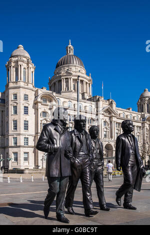 Les Beatles, statues, Pier Head, Liverpool, Merseyside, Angleterre, Royaume-Uni Banque D'Images