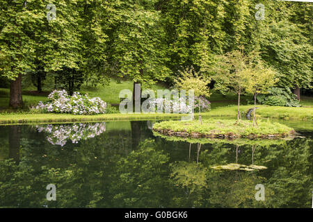 Jardins du Château Saint Fagans Glamorgan Cardiff UK Banque D'Images