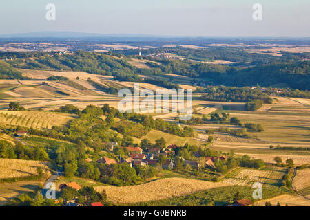 Paysage vert agricole région od la ballade Banque D'Images