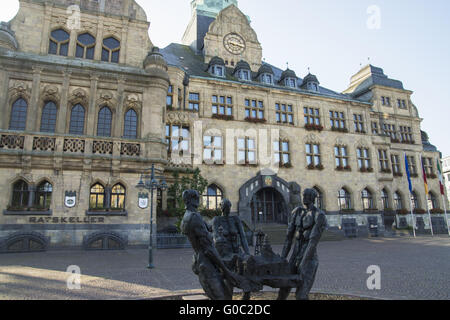 La sculpture à l'hôtel de ville de Recklinghausen, Germ Banque D'Images