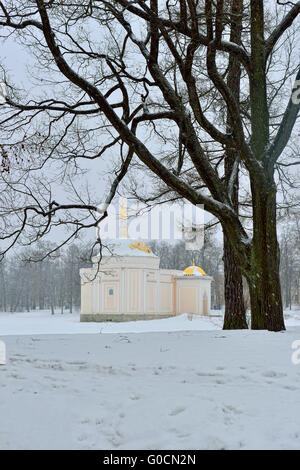 Paysage d'hiver avec bain turc et le lac Pavilion Banque D'Images