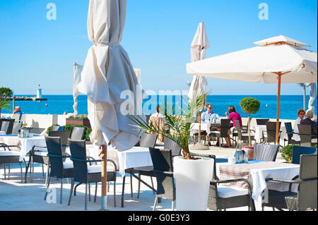 Restaurant La mer, Croatie Banque D'Images