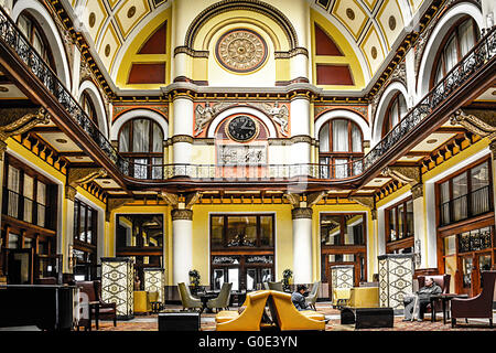 Bel intérieur de l'Union Station Hotel hall restauré à partir d'ex-L&N railroad station, est un joyau à Nashville, TN Banque D'Images