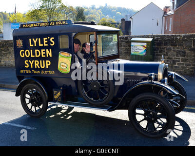 Redhill, Surrey. dimanche 1er mai 2016. La 55e société véhicule commercial historique de Londres à Brighton run a lieu à redhill, Surrey. Crédit photo : Lindsay le gendarme / alamy live news Banque D'Images