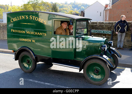 Redhill, Surrey. Le dimanche 1er mai 2016. La 55e société véhicule commercial historique Londres à Brighton Run a lieu à Redhill, Surrey. Crédit photo : Lindsay Le gendarme / Alamy Live News Banque D'Images