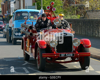 Redhill, Surrey. dimanche 1er mai 2016. La 55e société véhicule commercial historique de Londres à Brighton run a lieu à redhill, Surrey. Crédit photo : Lindsay le gendarme / alamy live news Banque D'Images