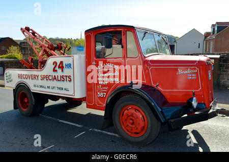 Redhill, Surrey. dimanche 1er mai 2016. La 55e société véhicule commercial historique de Londres à Brighton run a lieu à redhill, Surrey. Crédit photo : Lindsay le gendarme / alamy live news Banque D'Images