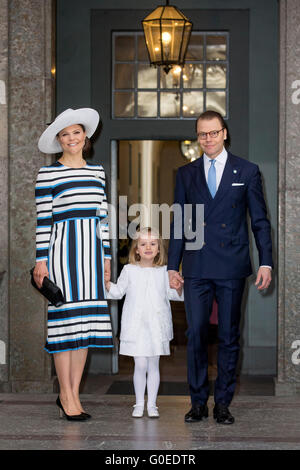 La princesse Victoria, Prince Daniel et la princesse Estelle de Suède assister à la 70e anniversaire du roi de Suède le 30 avril 2016. Photo : Patrick van Katwijk POINT DE VUE - PAS DE FIL - SERVICE Banque D'Images