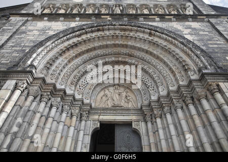 Porte de l'église des Saints Cyrille et Méthode Banque D'Images