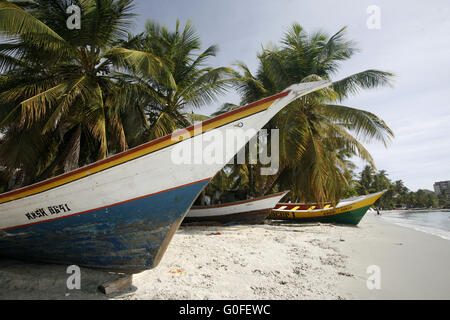 Amérique du Sud VENEZUELA ISLA MARGATITA PAMPATAR PLAGE CÔTE Banque D'Images