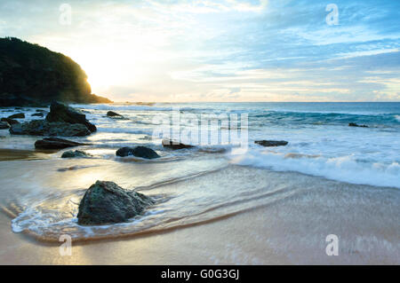 Turimetta Beach au lever du soleil, plages du nord de Sydney, Nouvelle Galles du Sud, Australie Banque D'Images