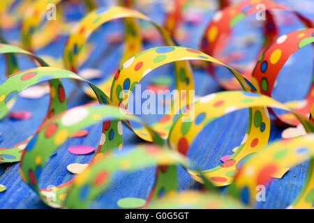 Papier coloré au carnaval de banderoles Banque D'Images