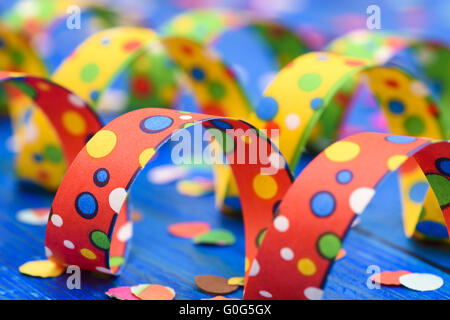 Papier coloré au carnaval de banderoles Banque D'Images
