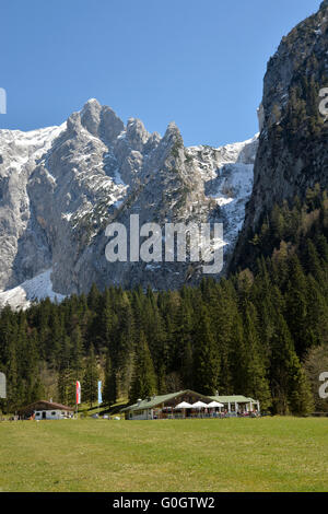 Scharitzkehlalm et Hoher Ambient Göll mountain 2 522 m (8 274 ft), Endstal, Alpes de Berchtesgaden, Allemagne Banque D'Images