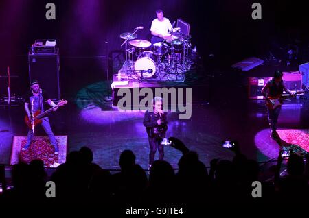 Londres. 30 avril, 2016. "Lady Pank' - groupe rock formé en 1981 par John Borysewicz Mogielnickiego et Andrew. Un des groupes les plus populaires dans l'histoire de la musique rock polonais. Credit : Marcin Libera/Alamy Live News Banque D'Images