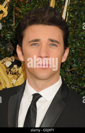 Los Angeles, CA, USA. 1er mai 2016. 1 mai 2016 - Los Angeles, Californie - Billy Flynn. 43e Journée annuelle des arrivées - Emmy Awards tenue à l'hôtel Westin Bonaventure Hotel. Crédit photo : Byron Purvis/AdMedia Crédit : Byron Purvis/AdMedia/ZUMA/Alamy Fil Live News Banque D'Images