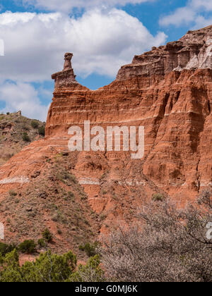 Pinnacle petit à la fin de Capitol Peak, sentier du phare, parc d'état de Palo Duro, Texas. Banque D'Images