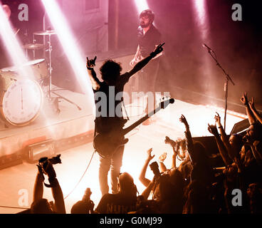 Barcelone - Dec 13 : Berri Txarrak (groupe de heavy metal alternatif) performance live à Apolo. Banque D'Images