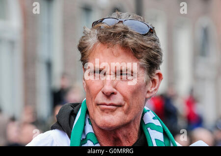 DUBLIN, IRLANDE. 01 mai 2016 - David Hasselhoff arrive pour le début de la Gumball 3000, sur un 6 journée de route vers Bucarest. Banque D'Images