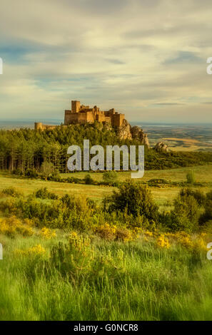 Près de Loarre, la Province d'Huesca, Aragon, Espagne. Le Château de Loarre datant du 11ème et 12ème siècles. Banque D'Images