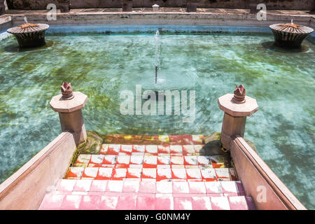 À l'intérieur de l'eau château de Taman Sari à Yogyakarta Banque D'Images