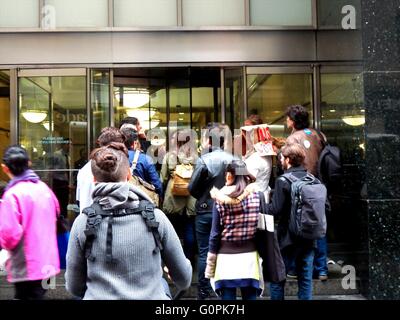 New York, NY, USA. 3 mai 2016- Rassemblement contre la fraude électorale,NYC lors du Conseil d'élections. Credit : Mark Apollo/Alamy Live News Banque D'Images