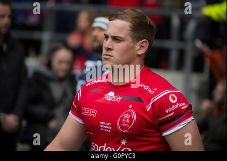 Rencontrez l'armée et de la Marine pour le Trophée Babcock au stade de Twickenham, le 30 avril 2016, le Babcock Services Inter championnat. Banque D'Images