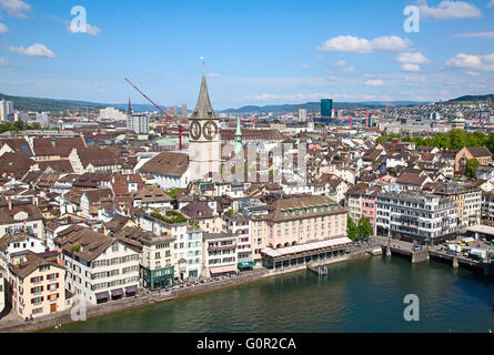 ZURICH - Mai 17 : Vue aérienne du centre historique de Zurich, le 17 mai 2015 à Zurich, Suisse. Banque D'Images
