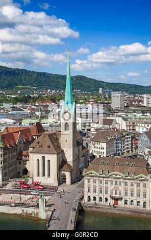 ZURICH - Mai 17 : Vue aérienne du centre historique de Zurich, le 17 mai 2015 à Zurich, Suisse. Banque D'Images
