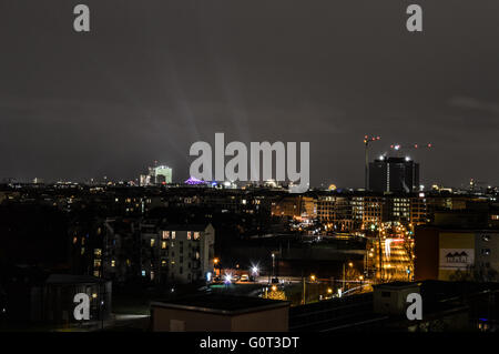 Ville de Berlin, capitale de l'Allemagne, au cours de la nuit du 31 décembre 2015. Lumières de la Saint-Sylvestre. Banque D'Images