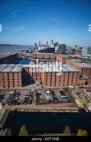 Liverpool albert dock bâtiments close up detail exterior l'Albert Dock est un complexe de bâtiments et d'entrepôts à vivre Banque D'Images