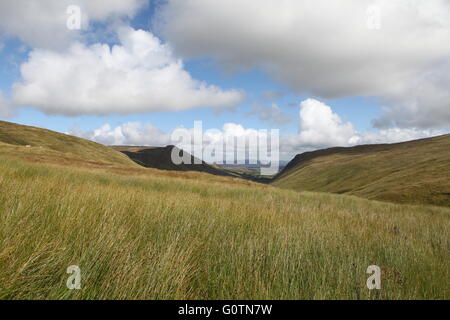 Le Glengesh Pass sur le R230 au sud de Ardara, comté de Donegal, en République d'Irlande Banque D'Images