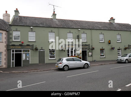 Le Cuan - une licence de Guest Inn dans le village de Strangford, comté de Down, Irlande du Nord. Banque D'Images