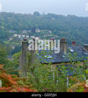 Vue sur la vallée en direction de Heptonstall, Hebden Bridge Calderdale West Yorkshire Angleterre Banque D'Images