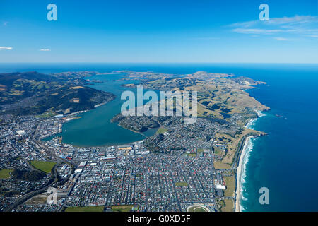 South Dunedin, Otago Harbour et péninsule d'Otago, Otago, île du Sud, Nouvelle-Zélande - vue aérienne Banque D'Images