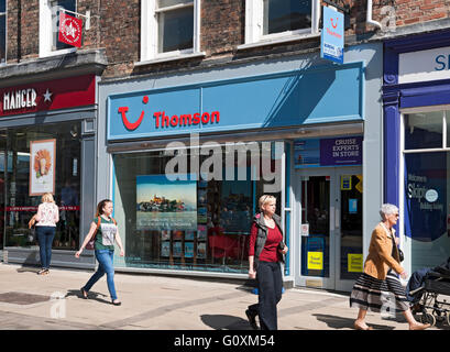 Thomson Tui vacances vacances magasin agent agents York North Yorkshire Angleterre Royaume-Uni GB Grande-Bretagne Banque D'Images