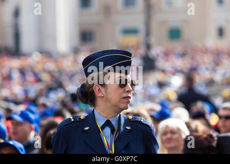 Rome, Italie - 30 Avril 2016 : Air Force Femme officielle, appartenant aux ministères FAC (Forward Air Controller). Banque D'Images