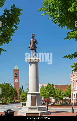 Spartanburg, Caroline du Sud - une statue du Général de brigade Daniel Morgan, un héros de guerre révolutionnaire. Banque D'Images