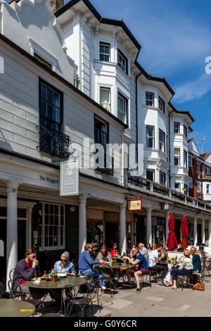 Les Pantiles, Tunbridge Wells, Kent, UK Banque D'Images