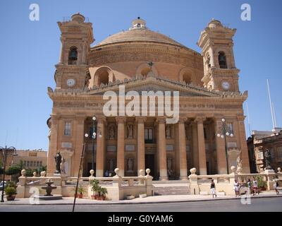 L'église de l'Assomption de Notre-Dame ou la rotonde de Mosta Mosta ou Dôme, Mosta, Malte Banque D'Images