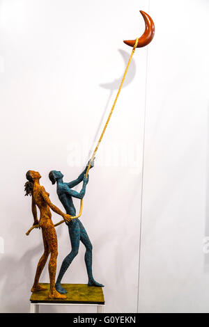 Istanbul, Turquie - 13 novembre 2015 : pièces d'Art de divers artistes dans la 10e édition de l'assemblée annuelle tenue à Istanbul contemporain artshow Lutfi Kirdar Convention Center, Istanbul le 13 novembre. Banque D'Images