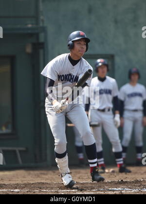 Yokohama, Kanagawa, Japon. 1er mai 2016. Yuko Chonan () baseball : Yuko Chonan de Yokohama lors de la préfecture de Kanagawa High School Printemps Baseball tournoi final match entre Yokohama 11-1 Nihon University Senior à Thirty-Four Hodogaya Stadium à Yokohama, Kanagawa, Japon . © BFP/AFLO/Alamy Live News Banque D'Images