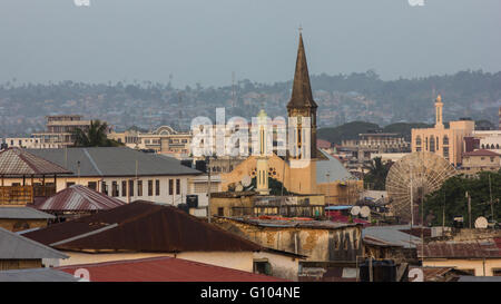 Vue panoramique de stonetown, Zanzibar, au coucher du soleil Banque D'Images
