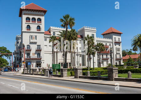 L'historique Casa Monica Hotel à Saint Augustine, en Floride. Banque D'Images